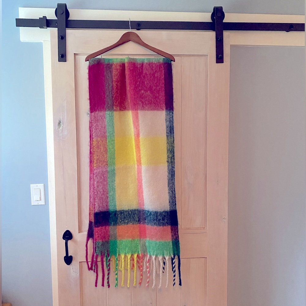 Renee NYC Multi Color Super Soft Skarf